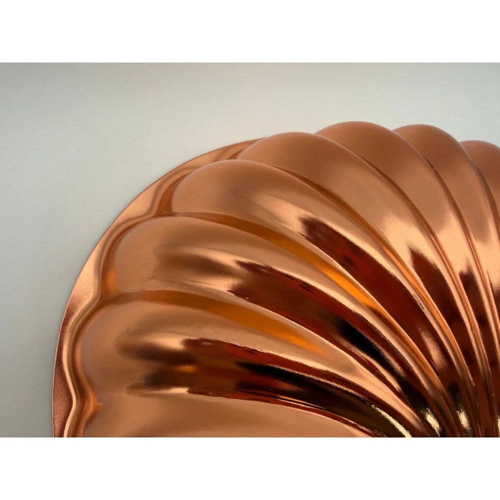 Vintage Wear-Ever Copper Aluminum Scalloped Seashell Jello Cake Mold 6 Cup 2980